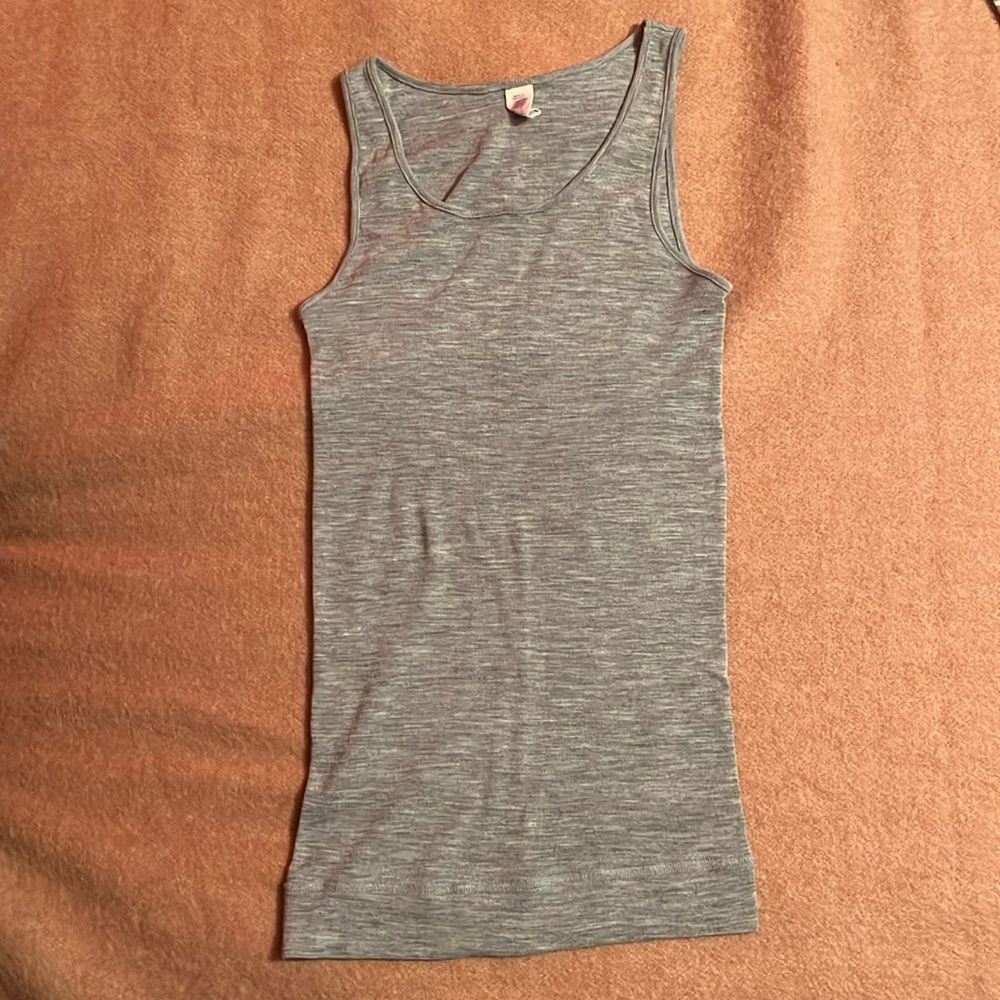 Excellent used condition Engel silk/wool tank top 38/40